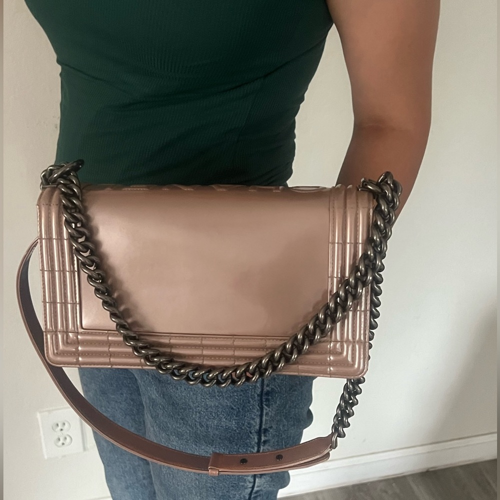 Reserved‼️Chanel metallic pink Boy Bag - Picture 7 of 12